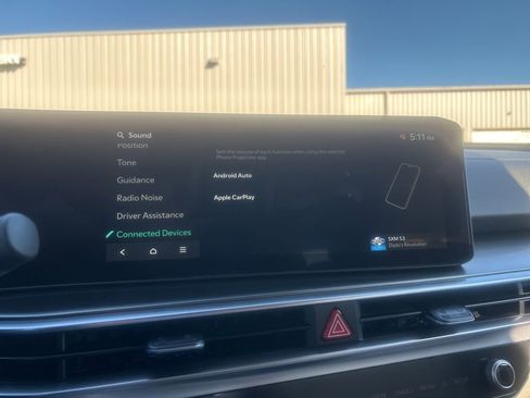 New 2025 Kia Sorento EX image 18