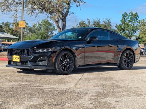 Used 2024 Ford Mustang GT image 8