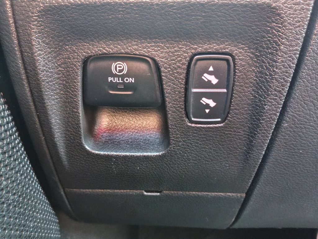 Used 2022 RAM 1500 Rebel w/ Rebel Level 2 Equipment Group AWD/4WD image 24
