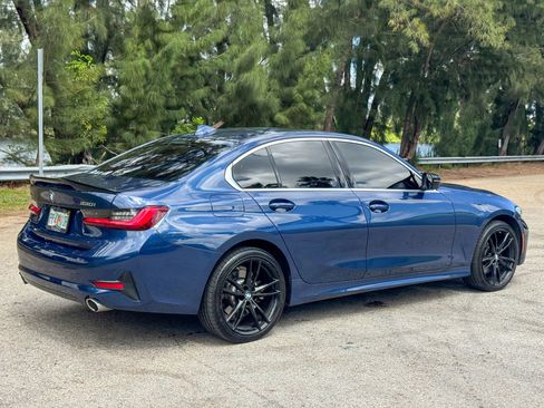 Used 2022 BMW 330i xDrive Sedan w/ Premium Package image 6