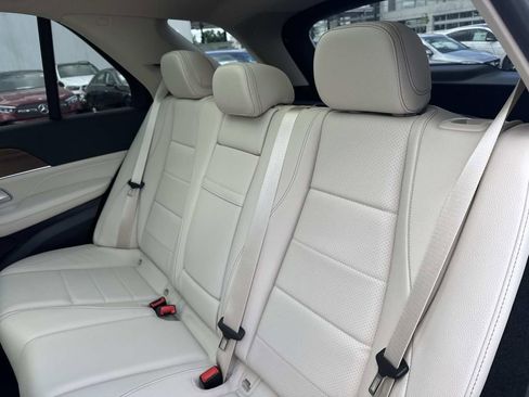 New 2026 Mercedes-Benz GLE 450 4MATIC image 6