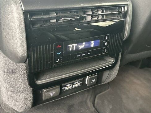 Used 2022 Jeep Wagoneer Series I w/ Convenience Group I image 32