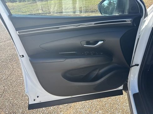 Used 2024 Hyundai Tucson SEL image 16