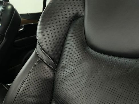 Used 2017 Volvo XC90 T6 Inscription w/ Vision Package image 19