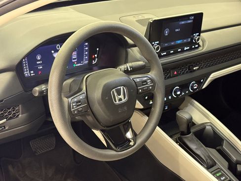 Certified 2024 Honda Accord EX image 18