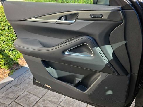 Certified 2026 INFINITI QX60 Luxe w/ Family Package image 16