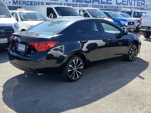Used 2019 Toyota Corolla SE w/ Carpet Mat Package (TMS) image 7