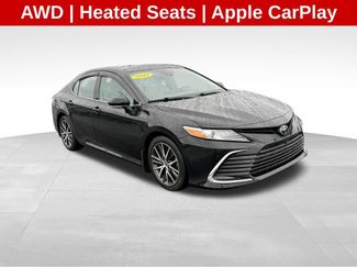 Used 2021 Toyota Camry XLE w/ Navigation Package video 1