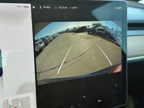 Used 2018 Tesla Model 3 Long Range image 18