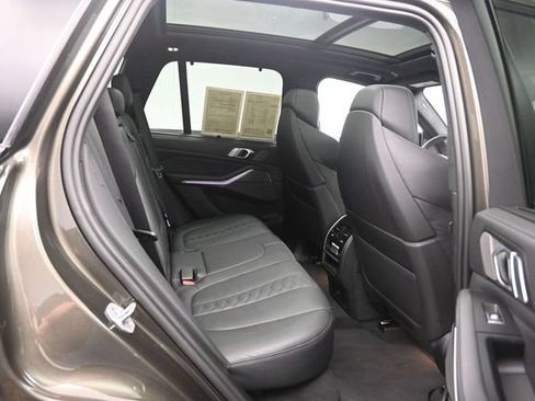 Used 2023 BMW X5 M w/ Executive Package AWD/4WD image 31