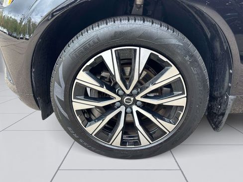 Used 2023 Volvo XC60 B5 Core AWD/4WD image 31