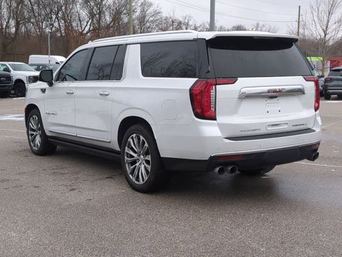 Used 2021 GMC Yukon XL Denali w/ Denali Premium Package image 6
