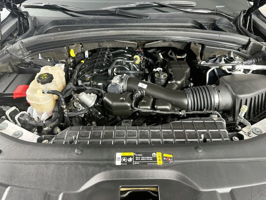 Used 2023 Jeep Grand Cherokee Altitude AWD/4WD image 36