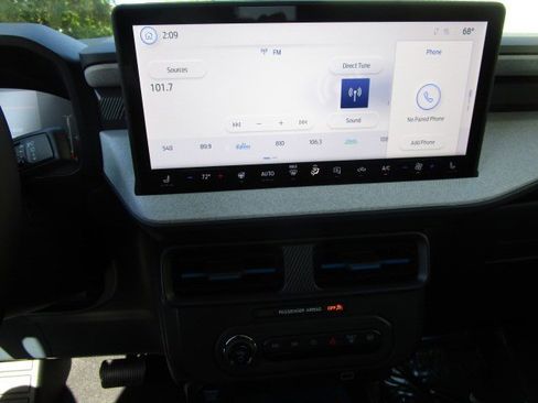 New 2025 Ford Maverick XLT w/ Equipment Group 301A image 15