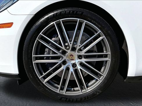 Certified 2020 Porsche Panamera 4 AWD/4WD image 9