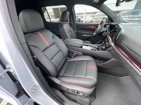 Certified 2026 Chevrolet Traverse RS FWD image 28