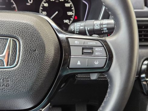 Used 2023 Honda Pilot Touring image 24