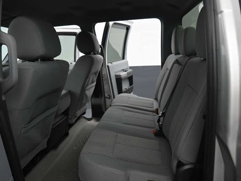 Used 2016 Ford F250 XLT w/ XLT Value Package image 12