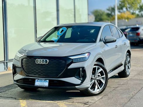 Used 2024 Audi Q4 e-tron Premium Plus w/ Premium Plus image 32