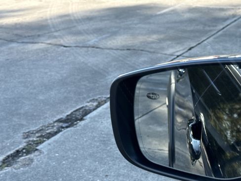 Used 2024 Subaru Outback Onyx Edition image 18