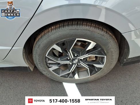 Used 2024 Hyundai Sonata SEL FWD image 11