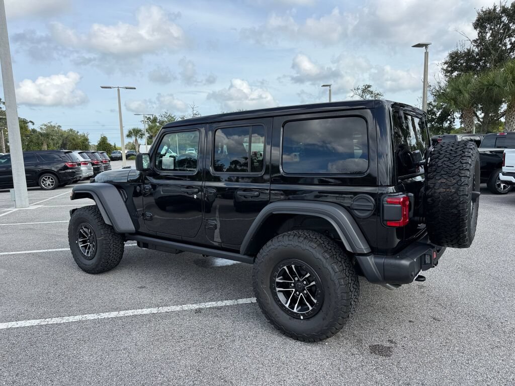 New 2027 Jeep Wrangler Unlimited Rubicon 392 AWD/4WD image 5
