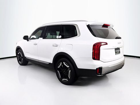 Used 2023 Kia Telluride S AWD/4WD image 5