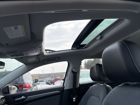 New 2025 Volkswagen Jetta SE image 12