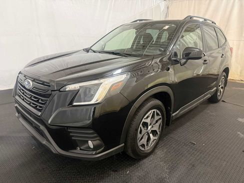 Certified 2023 Subaru Forester Premium image 1