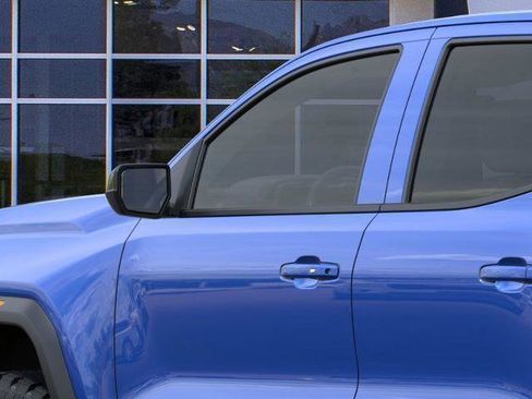 New 2026 GMC Canyon Elevation w/ Convenience Package image 12