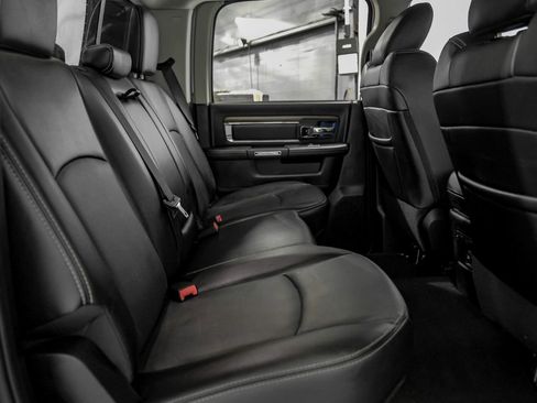 Used 2016 RAM 3500 Laramie image 35