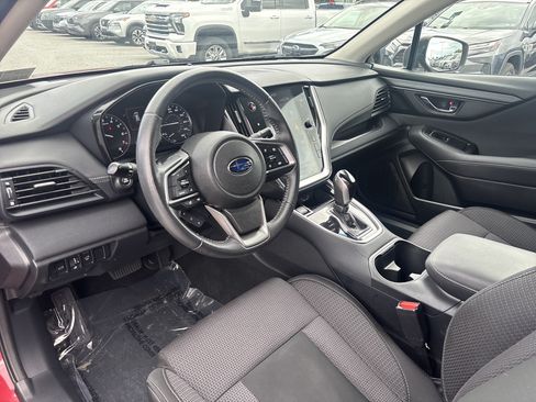 Used 2022 Subaru Outback Premium AWD/4WD image 4