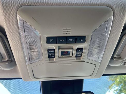 Used 2025 Toyota RAV4 XLE w/ Convenience Package FWD image 27