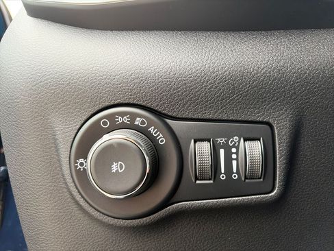 New 2026 Jeep Compass Limited AWD/4WD image 18