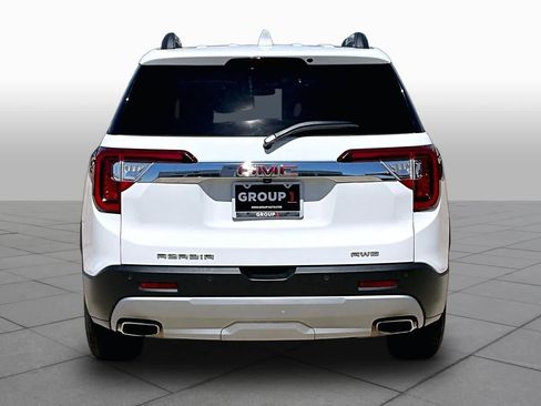 Used 2023 GMC Acadia SLT w/ Preferred Package AWD/4WD image 5