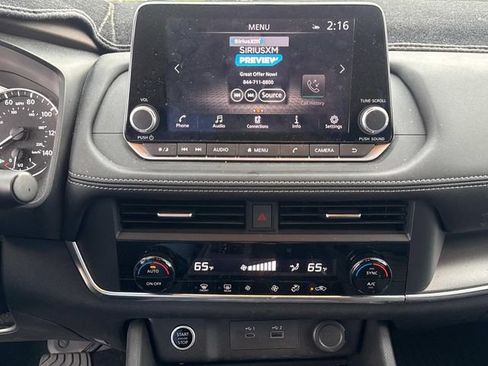 Used 2023 Nissan Rogue SV FWD image 30