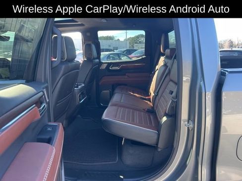 Used 2024 GMC Sierra 1500 Denali Ultimate image 32