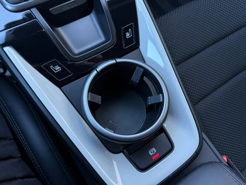 Used 2023 Porsche 911 Carrera T image 26