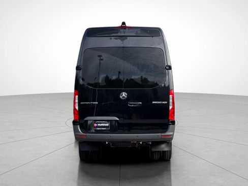 Used 2024 Mercedes-Benz Sprinter 3500 image 8