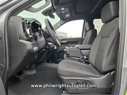 New 2026 GMC Sierra 1500 Elevation w/ LPO, Elevation Black Package image 9