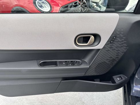 Used 2025 MINI Cooper S image 11