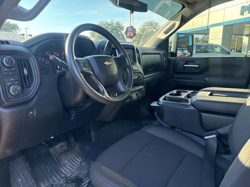 Used 2025 Chevrolet Silverado 2500 Custom w/ Custom Convenience Package image 7