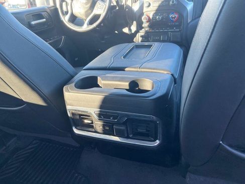 Used 2020 Chevrolet Silverado 2500 LTZ w/ Technology Package image 28