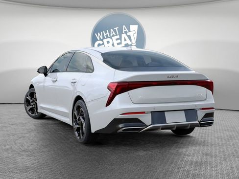 New 2026 Kia K5 GT-Line w/ GT-Line Red Interior Package FWD image 4