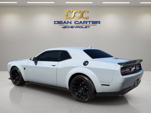 Used 2021 Dodge Challenger R/T Scat Pack RWD image 3
