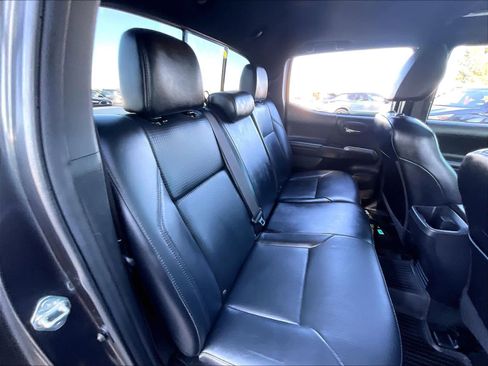 Used 2021 Toyota Tacoma Limited w/ Nightshade Package image 29