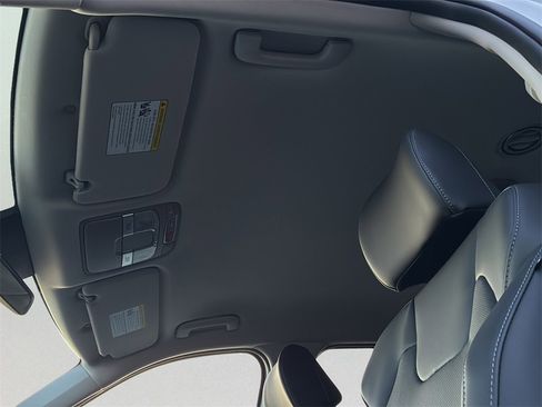 New 2025 Kia Telluride LX image 15