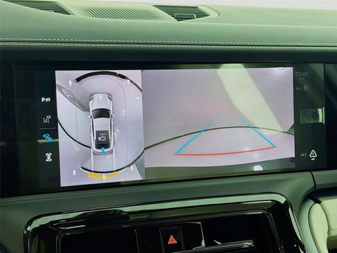 New 2026 Porsche Panamera 4 image 14