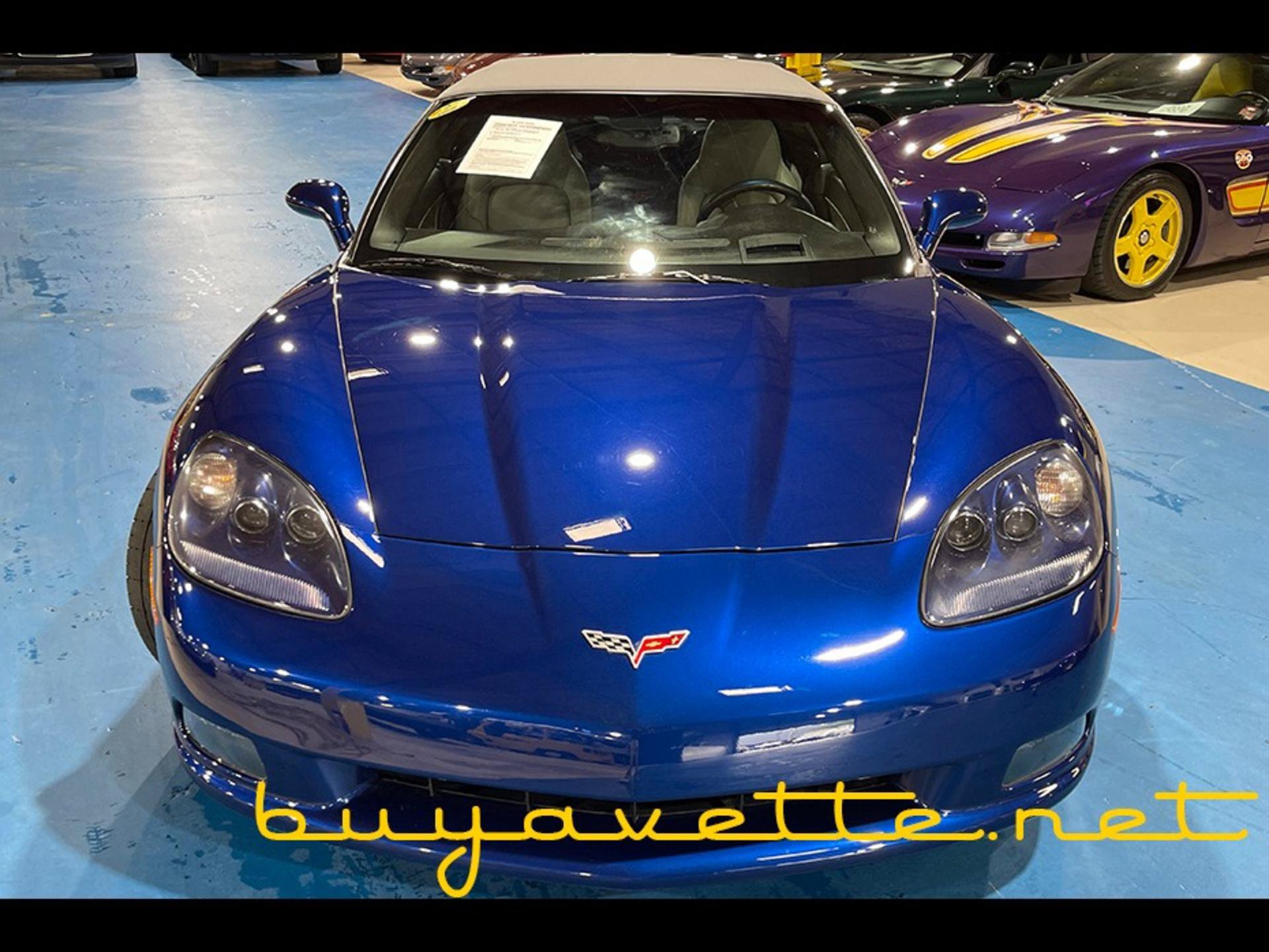 Used 2007 Chevrolet Corvette Convertible w/ Preferred Equipment Group RWD image 5