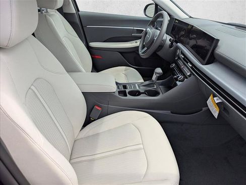 New 2026 Hyundai Sonata SE FWD image 27